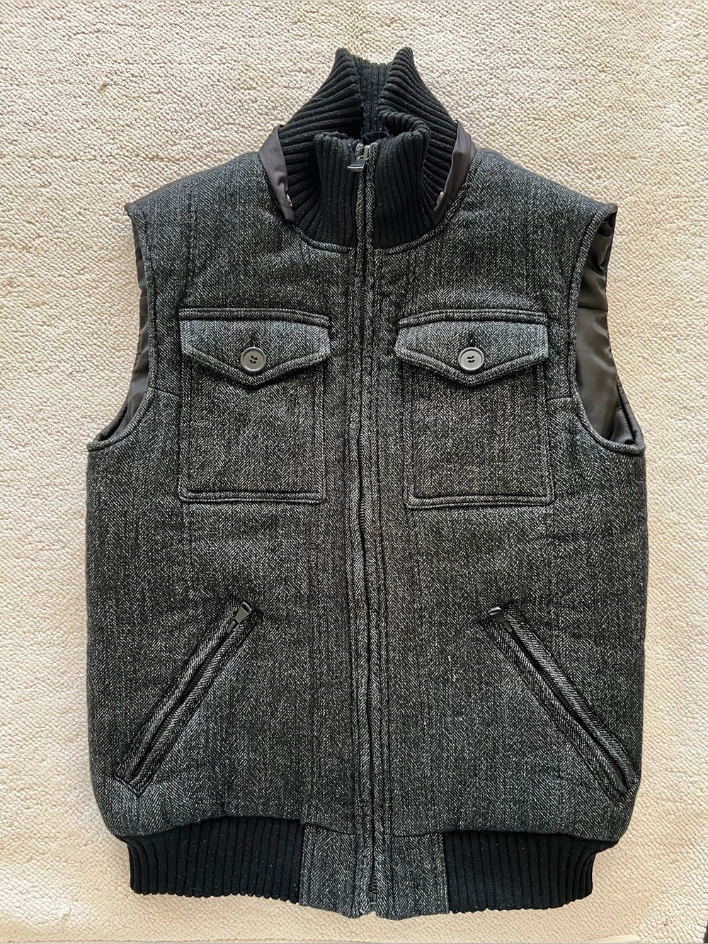 Zara Black Full Zip Lined Quilted Puffer Vest Jacket Men's Gorpcore Size: 38